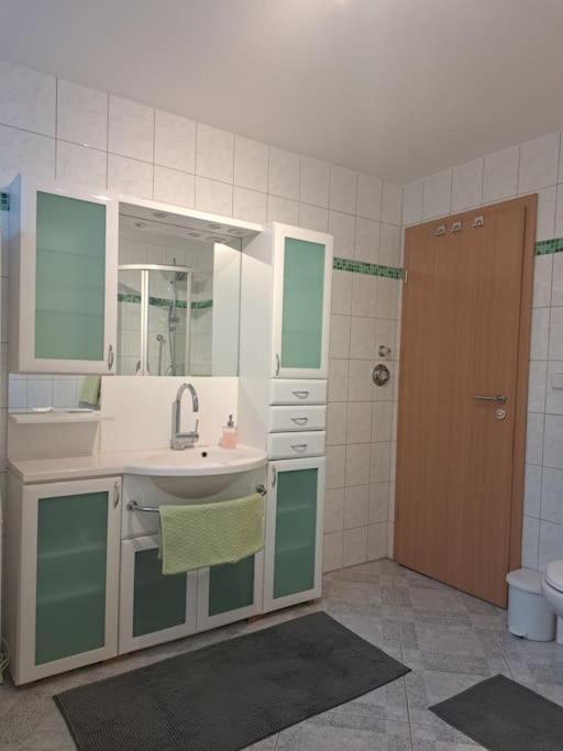 Schoene 2 Zimmer Wohnung Fuerth Exterior photo